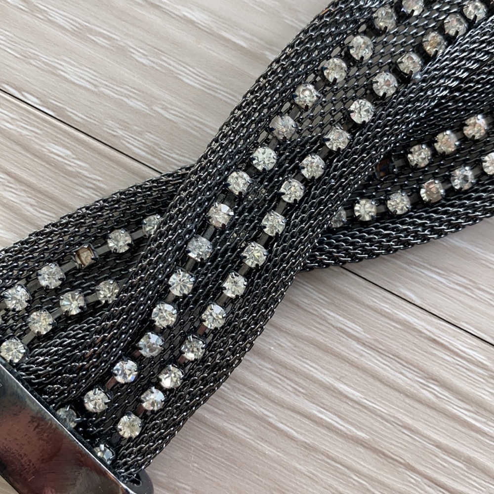 GUESS magnetic rhinestone bracelet - Picture 5 of 5